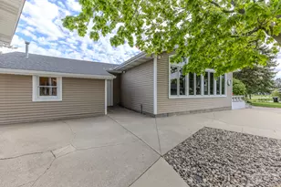 2740 Barry St, Hudsonville, MI 49426 - Photo 39