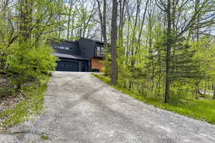 11520 Grand River Dr SE, Lowell, MI 49331 - Photo 39