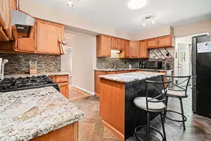 22531 Leewright Ave, Southfield, MI 48033 - Photo 9