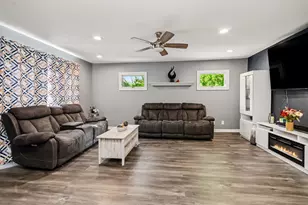 22531 Leewright Ave, Southfield, MI 48033 - Photo 11