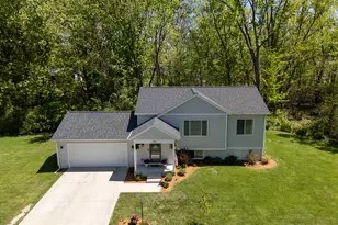 120 E 40th St, Holland, MI 49423 - Photo 35