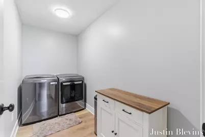 120 E 40th Street, Holland, MI 49423 - Photo 21