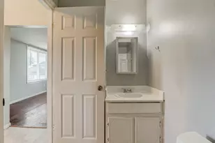 18635 Meier St, Roseville, MI 48066 - Photo 3