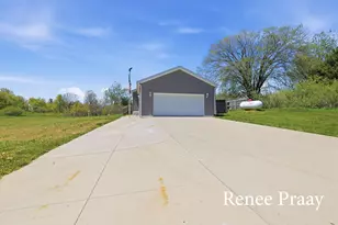 13241 Wabasis NE, Cedar Springs, MI 49319 - Photo 27