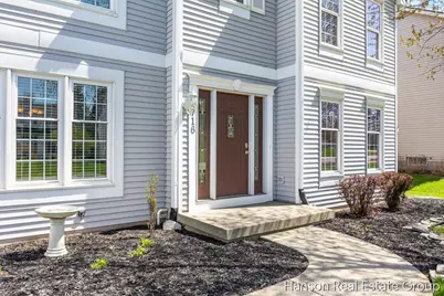 1716 Riva Ridge Drive SE, Grand Rapids, MI 49546 - Photo 3