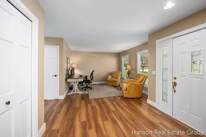 1716 Riva Ridge Drive SE, Grand Rapids, MI 49546 - Photo 5