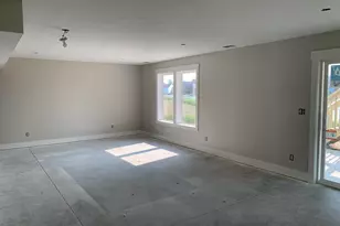 10582 Winnie Ln, Allendale, MI 49401 - Photo 9