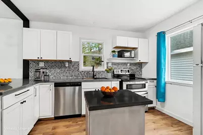 1914 Kalamazoo Avenue SE, Grand Rapids, MI 49507 - Photo 17