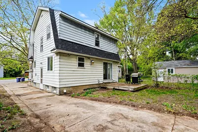 1914 Kalamazoo Avenue SE, Grand Rapids, MI 49507 - Photo 5