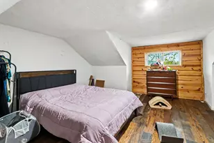 811 N Washington Ave, Ludington, MI 49431 - Photo 29