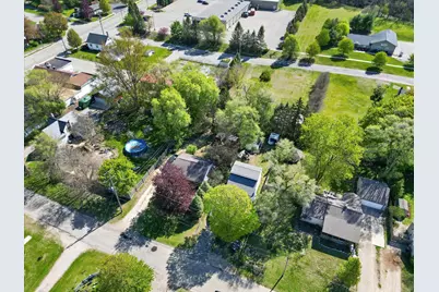 1028 Alderman, Belding, MI 48809 - Photo 39