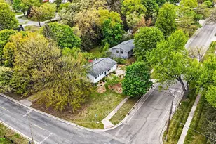 935 S Baldwin St, Greenville, MI 48838 - Photo 29