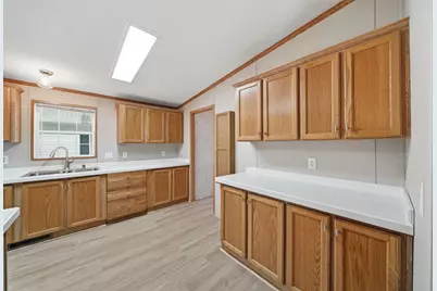 704 Hidden River Drive, Adrian, MI 49221 - Photo 11