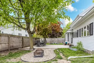 301 S Broadway St, Hastings, MI 49058 - Photo 3