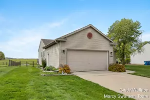 2106 Jaclyn Dr, Hudsonville, MI 49426 - Photo 3