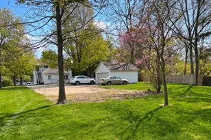 117 N Weaver Ave, Fremont, MI 49412 - Photo 9