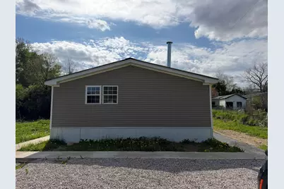 1040 Main Drive, Montgomery, MI 49255 - Photo 3