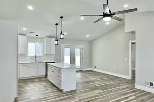 2771 Gady Pines Dr, Adrian, MI 49221 - Photo 17