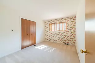 8480 Hampton, Grosse Ile, MI 48138 - Photo 21