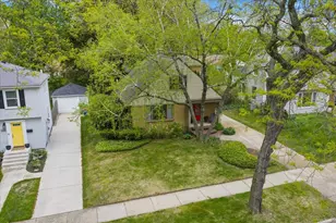 1730 Cambridge Dr SE, Grand Rapids, MI 49506 - Photo 7
