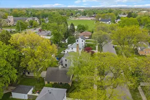 1730 Cambridge Dr SE, Grand Rapids, MI 49506 - Photo 9