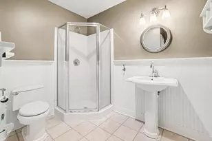 204 N Fruitport Rd, Spring Lake, MI 49456 - Photo 13