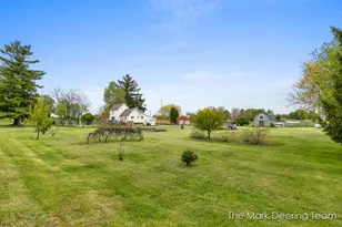 2090 N Shaytown Rd, Vermontville, MI 49096 - Photo 27