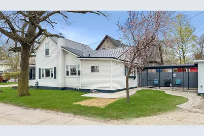 116 E Bremer Street, Cadillac, MI 49601 - Photo 43