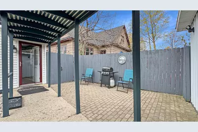 116 E Bremer Street, Cadillac, MI 49601 - Photo 5