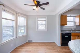 22131 Nowlin, Dearborn, MI 48124 - Photo 9
