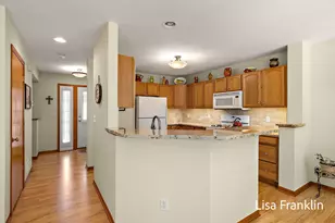 15124 Briarwood St, Grand Haven, MI 49417 - Photo 13