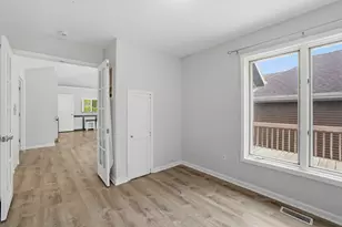 3229 Woodberry Dr SE, Grand Rapids, MI 49512 - Photo 21
