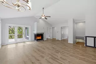 3229 Woodberry Dr SE, Grand Rapids, MI 49512 - Photo 9