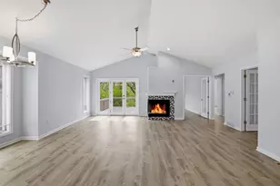 3229 Woodberry Dr SE, Grand Rapids, MI 49512 - Photo 11