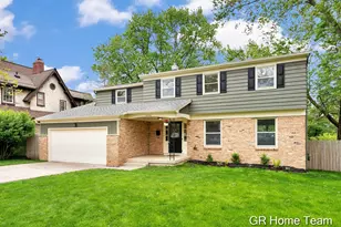 2336 Elliott St SE, Grand Rapids, MI 49506 - Photo 41