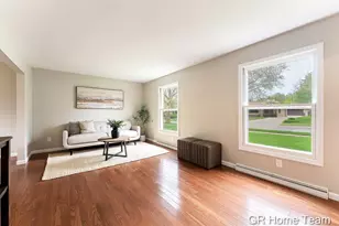 2336 Elliott St SE, Grand Rapids, MI 49506 - Photo 7