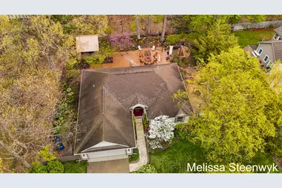 2740 Hittle Creek Drive, Fruitport, MI 49415 - Photo 7