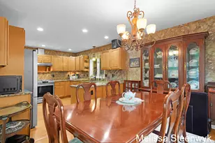 2740 Hittle Creek Dr, Fruitport, MI 49415 - Photo 11