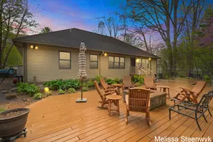 2740 Hittle Creek Dr, Fruitport, MI 49415 - Photo 41