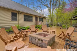 2740 Hittle Creek Dr, Fruitport, MI 49415 - Photo 43