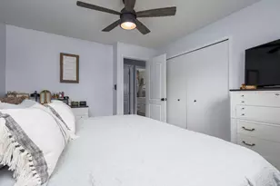 2458 Milverton Rd, Troy, MI 48083 - Photo 17