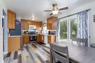 2458 Milverton Rd, Troy, MI 48083 - Photo 7