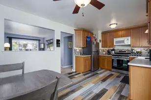 2458 Milverton Rd, Troy, MI 48083 - Photo 11