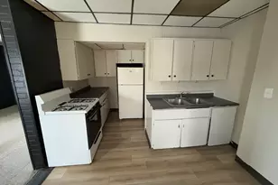 334 W Wesley St, Jackson, MI 49201 - Photo 33