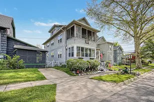 334 W Wesley St, Jackson, MI 49201 - Photo 11
