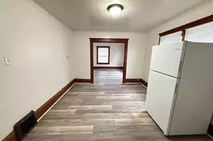 334 W Wesley St, Jackson, MI 49201 - Photo 57