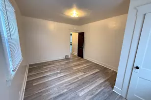 334 W Wesley St, Jackson, MI 49201 - Photo 67