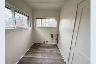 334 W Wesley Street, Jackson, MI 49201 - Photo 61