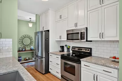 229 Scio Village #107, Ann Arbor, MI 48103 - Photo 15