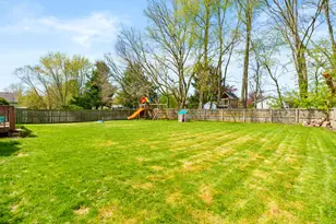 2912 Mandarin Grove Ln, Kalamazoo, MI 49004 - Photo 29